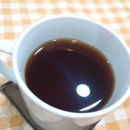 黒糖と生姜で、元気が出ますねヽ(^o^)丿
寒くなってきたのでこの紅茶活躍しそうです♪
温かい紅茶、ごちそうさまでした＾＾